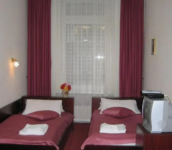 诺瓦利斯酒店 3*