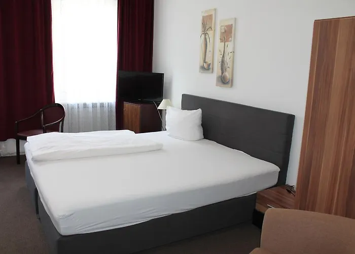 Novalis 3* Berlin